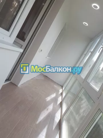 Панорамное остекление заказать под ключ по выгодной цене в Лобне от компании МосБалкон