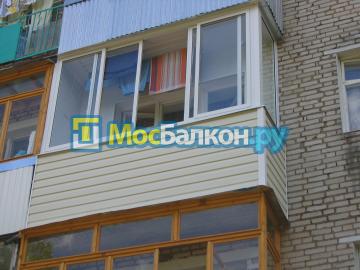 Остекление балкона с внешней отделкой