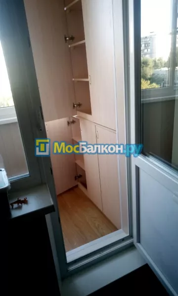 Шкаф на балкон купить в Лобне на заказ недорого от МосБалкон
