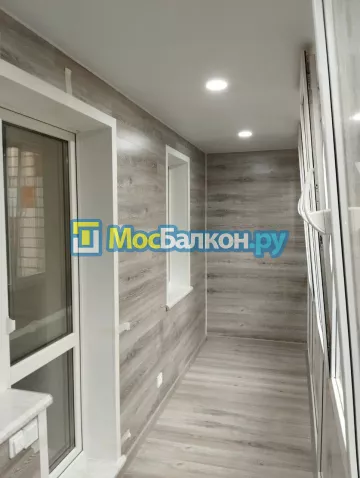 Заказать балкон в Лобне цена от 1320 руб | Остекление балконов и лоджий МосБалкон