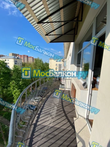 Крыша на балконе в Лобне монтаж и ремонт по выгодной цене от МосБалкон