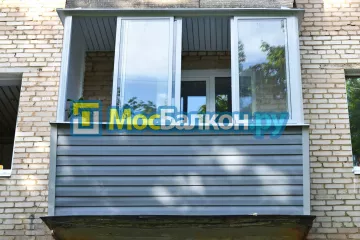 Заказать балкон в Лобне цена от 1320 руб | Остекление балконов и лоджий МосБалкон