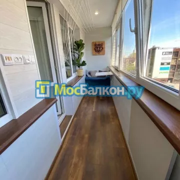 Заказать балкон в Лобне цена от 1320 руб | Остекление балконов и лоджий МосБалкон