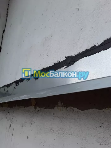 Крыша на балконе в Лобне монтаж и ремонт по выгодной цене от МосБалкон