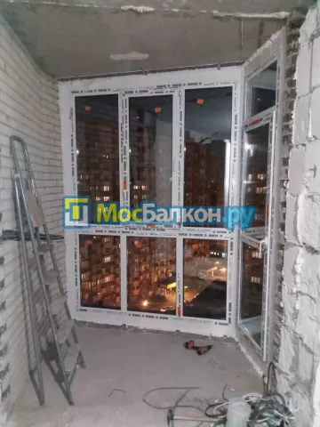 Панорамное остекление заказать под ключ по выгодной цене в Лобне от компании МосБалкон