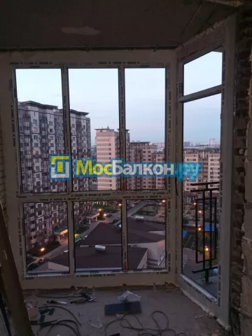 Панорамное остекление заказать под ключ по выгодной цене в Лобне от компании МосБалкон