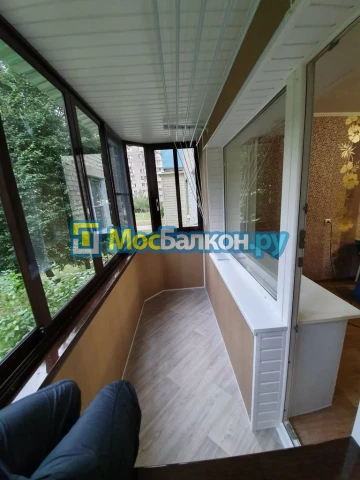 Заказать балкон в Лобне цена от 1320 руб | Остекление балконов и лоджий МосБалкон