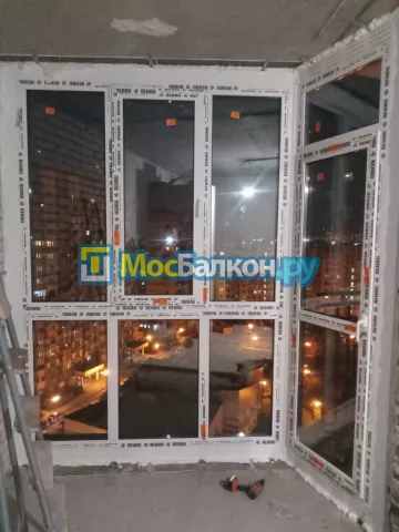 Панорамное остекление заказать под ключ по выгодной цене в Лобне от компании МосБалкон