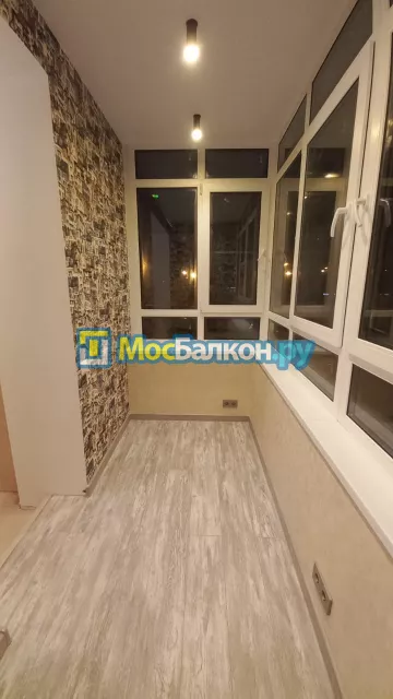 Заказать балкон в Лобне цена от 1320 руб | Остекление балконов и лоджий МосБалкон