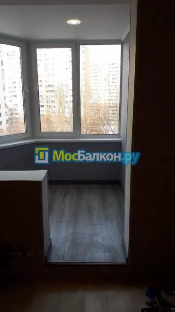 Заказать балкон в Лобне цена от 1320 руб | Остекление балконов и лоджий МосБалкон