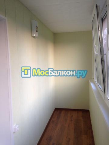 Отделка и ремонт балкона с установкой окон REHAU