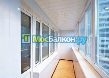 Остекление и отделка балконов в Братеево