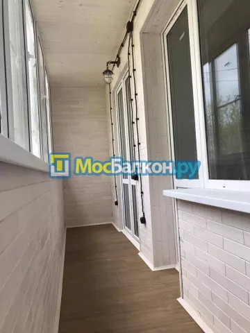 Заказать балкон в Лобне цена от 1320 руб | Остекление балконов и лоджий МосБалкон